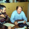 (1995)xKonec roku. Ředitel TWR Petr Raus s ředitelem nově vzniklého Radia Proglas Martinem Holíkem. Začátek spolupráce a tím i možnost pravidelného vysílání pořadů TWR na FM.